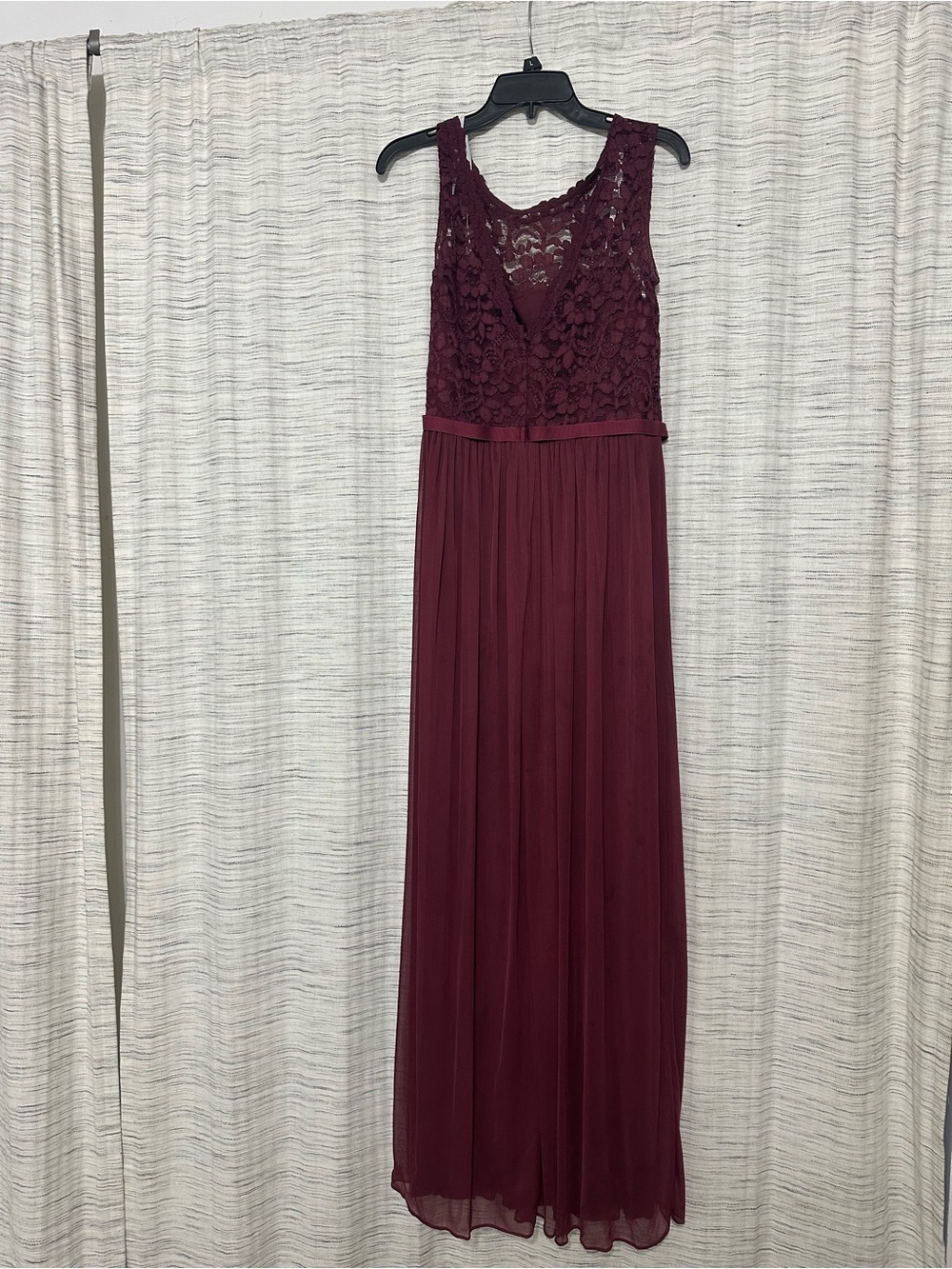 David's Bridal Sleeveless Lace Bodice Maxi Dress in Wine - Picture 4 of 6